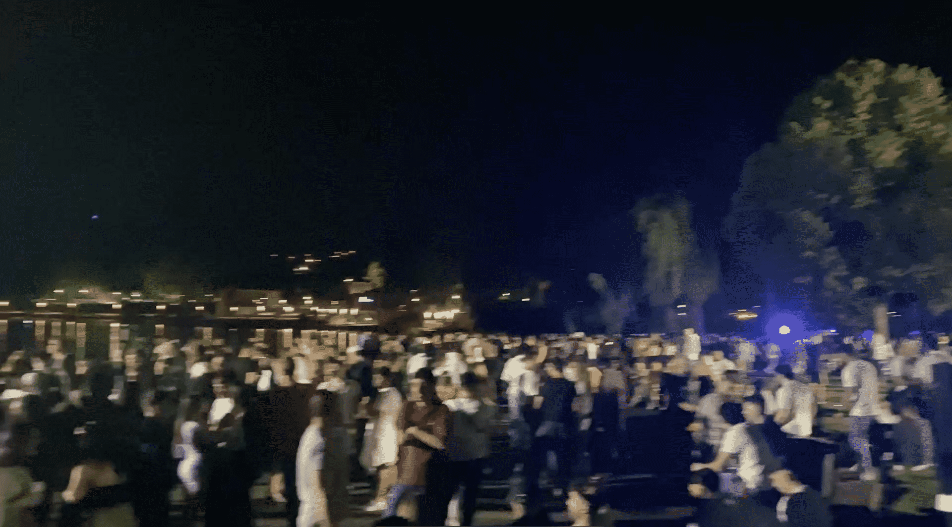 Trotz Corona: Party am Aasee in Münster